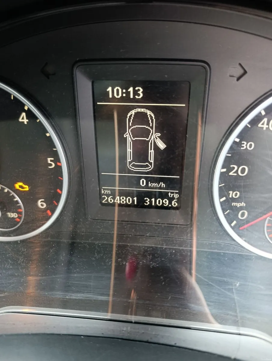 Volkswagen Tiguan 2010 - Image 1