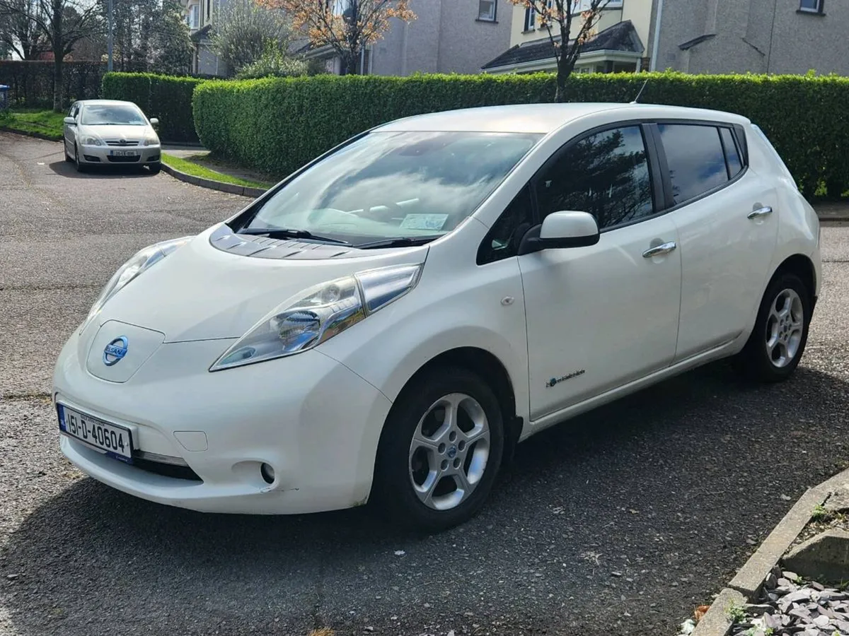 2015 Nissan leaf - Image 4