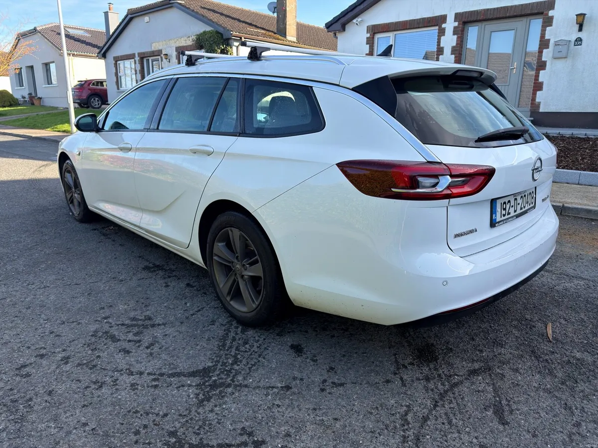 192 Opel Insignia 1.6 Estate - Image 3