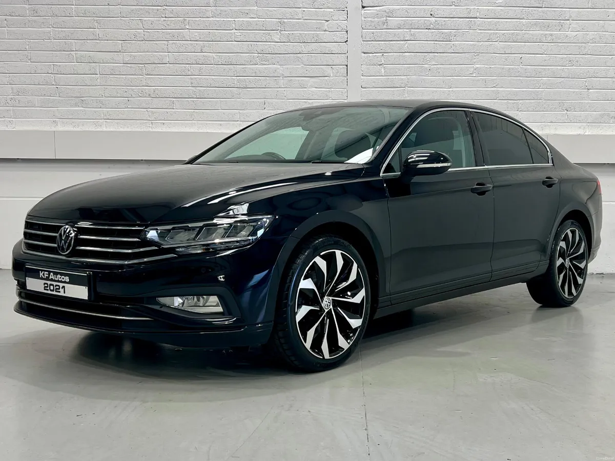 Volkswagen Passat SE Nav 2.0TDI 150bhp 6 Speed Man - Image 1