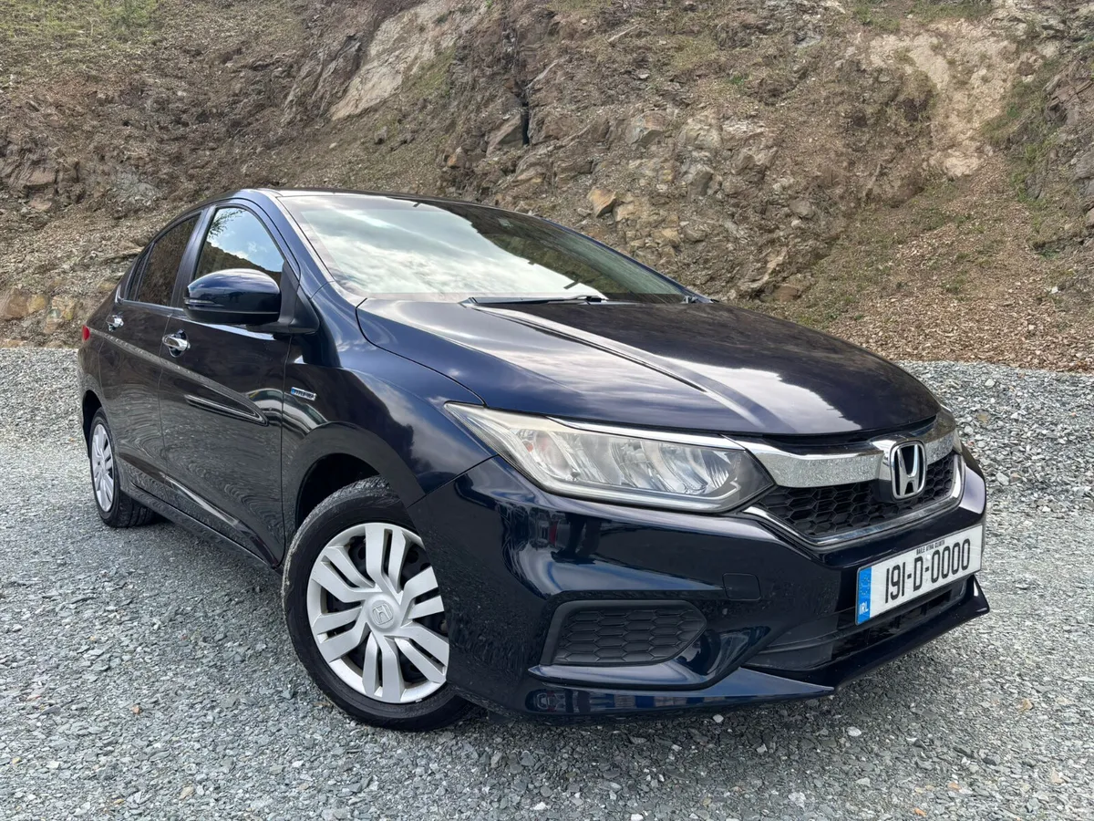 2019 HONDA GRACE *LOW MILEAGE* AUTOMATIC - Image 1