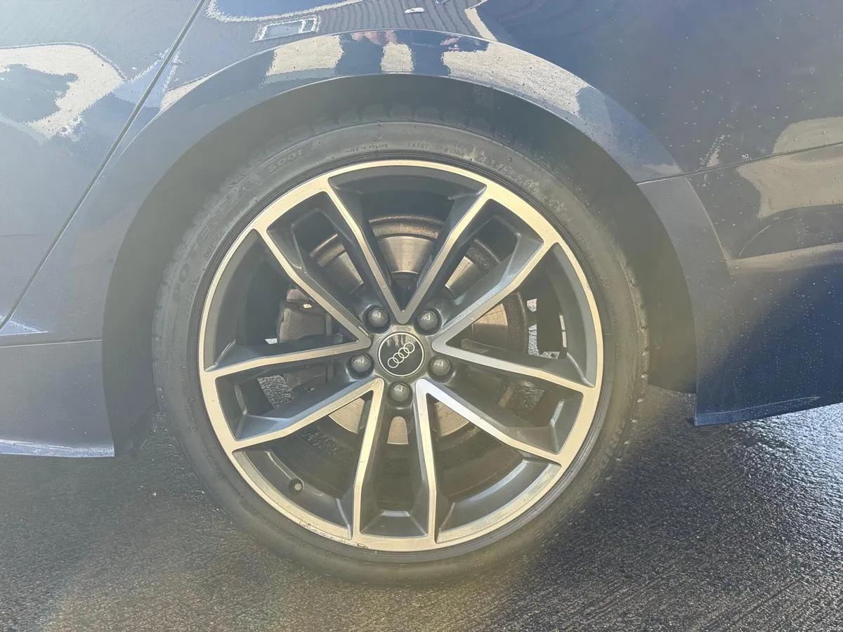 Audi A5 2023***S-Line*** - Image 4