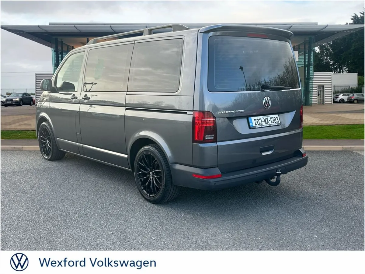 Volkswagen Shuttle SHUTTLE 2.0TDI 110BHP MANUAL - Image 4