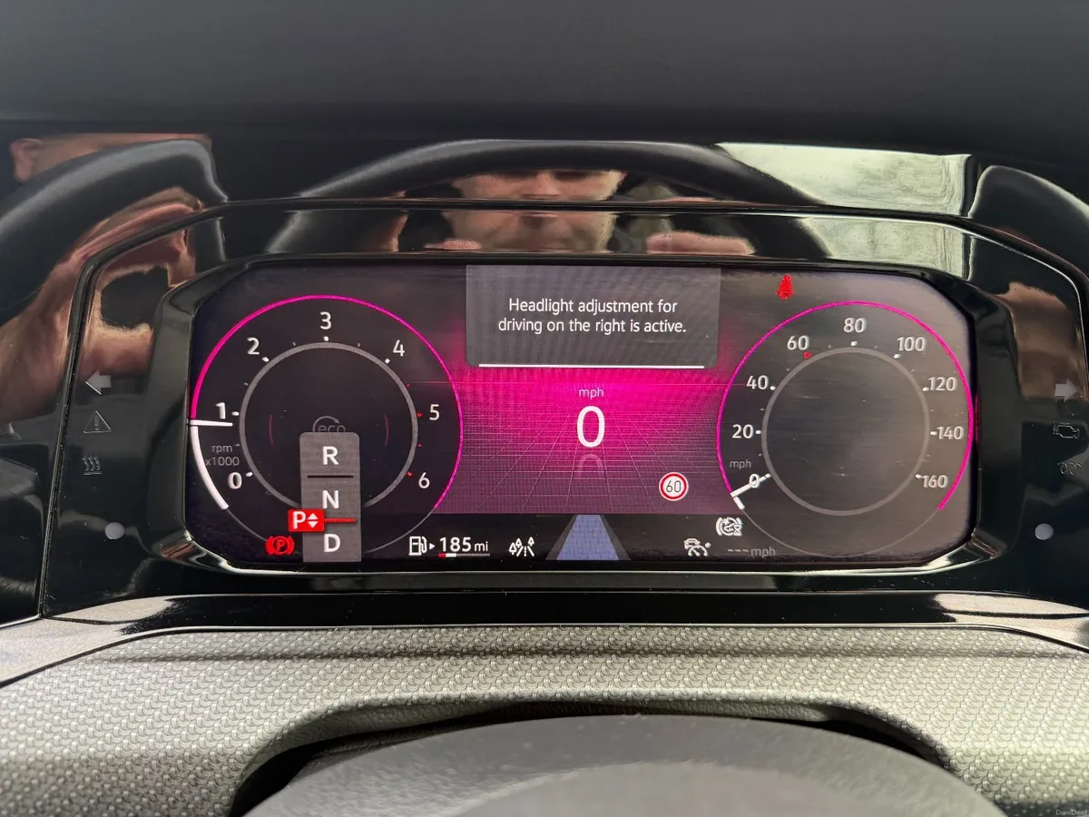 Volkswagen Golf 2020 R LINE DSG - Image 3