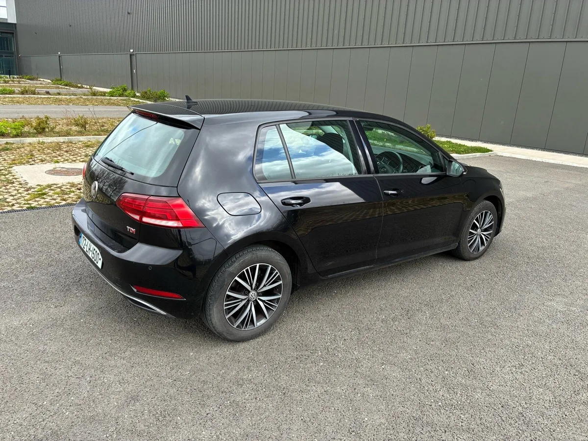 Volkswagen | Golf SE Bluemotion 1.6 TDI 115 PS Nav - Image 3