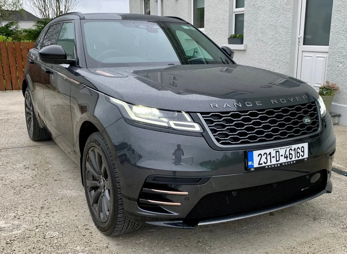 2023 Range Rover Velar Hybrid - Image 1