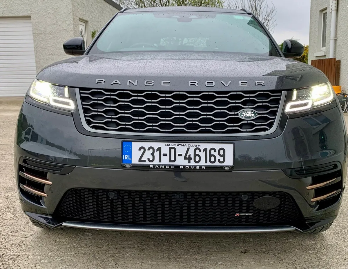 2023 Range Rover Velar Hybrid - Image 3