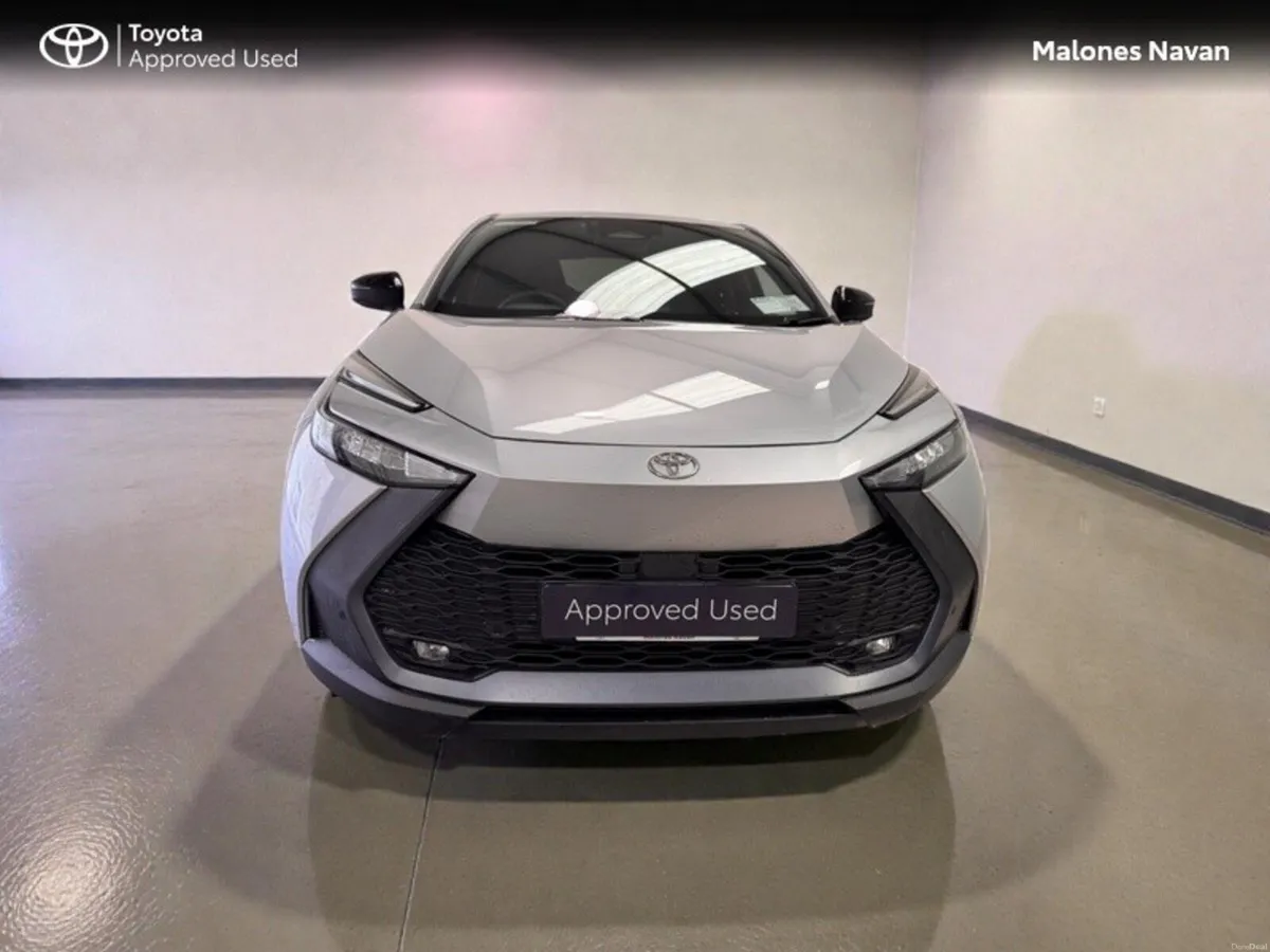 Toyota C-HR Hybrid Sport - Image 5