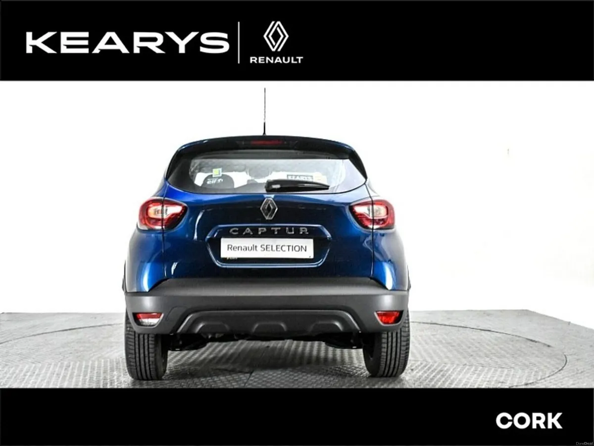 Renault Captur Play TCe 90 MY19 EVAP 4DR - Image 2