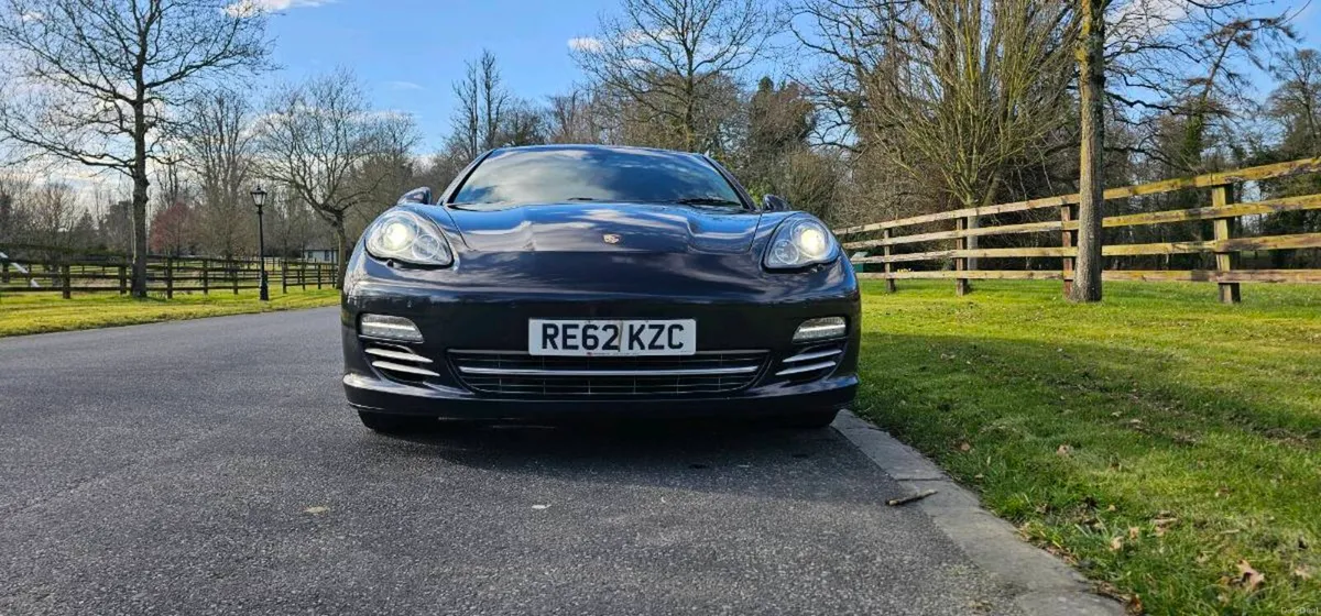 *Today Only* Porsche Panamera 3.0 V6 Diesel - Image 4