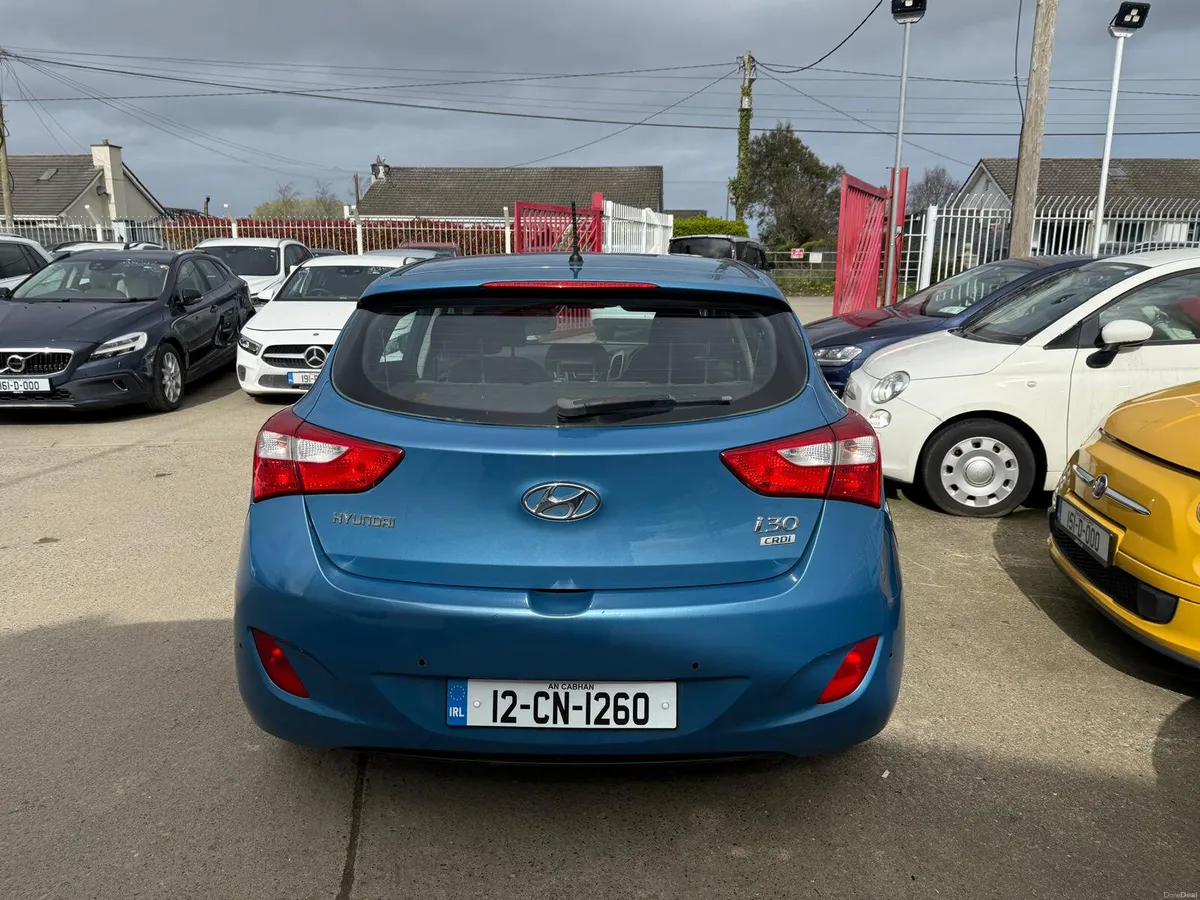 2012 Hyundai i30 Automatic - Image 5