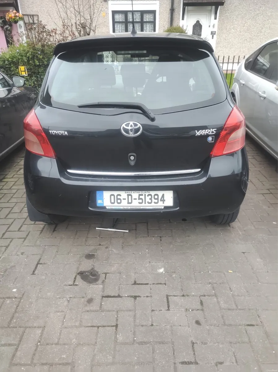 Toyota Yaris for sale - Image 2