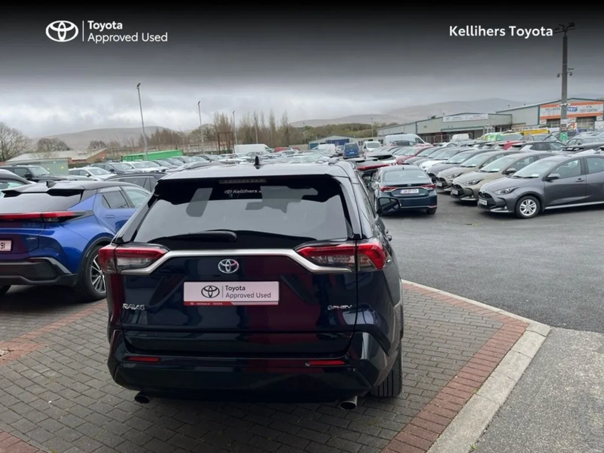 Toyota RAV4 RAV4 PLUG-IN HYBRID SOL - Image 4