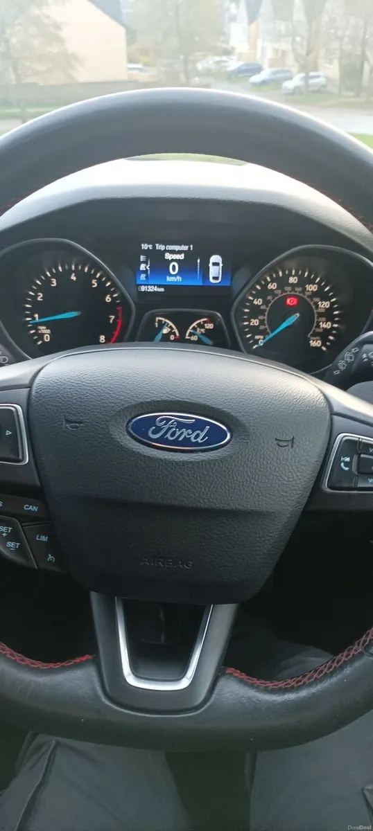 Ford Focus 2018 - Image 3