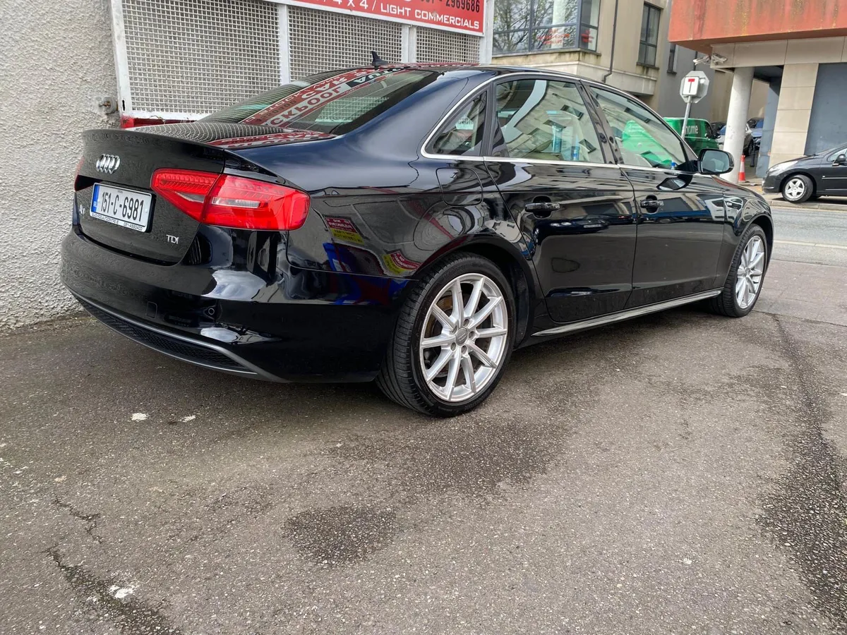 Audi A4 2015 - Image 3