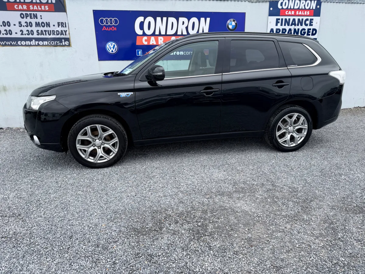 2015 MITSUBISHI OUTLANDER 2.0 GX4H PHEV 200BHP 5DR - Image 2