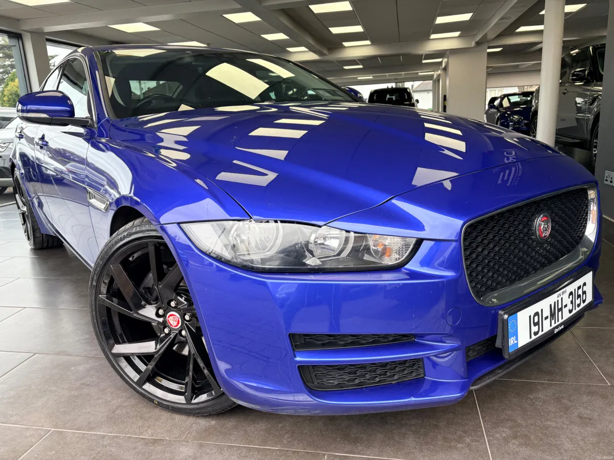 Jaguar XE 2019 2.0 R-Dynamic ***1 Year Warranty ** - Image 2