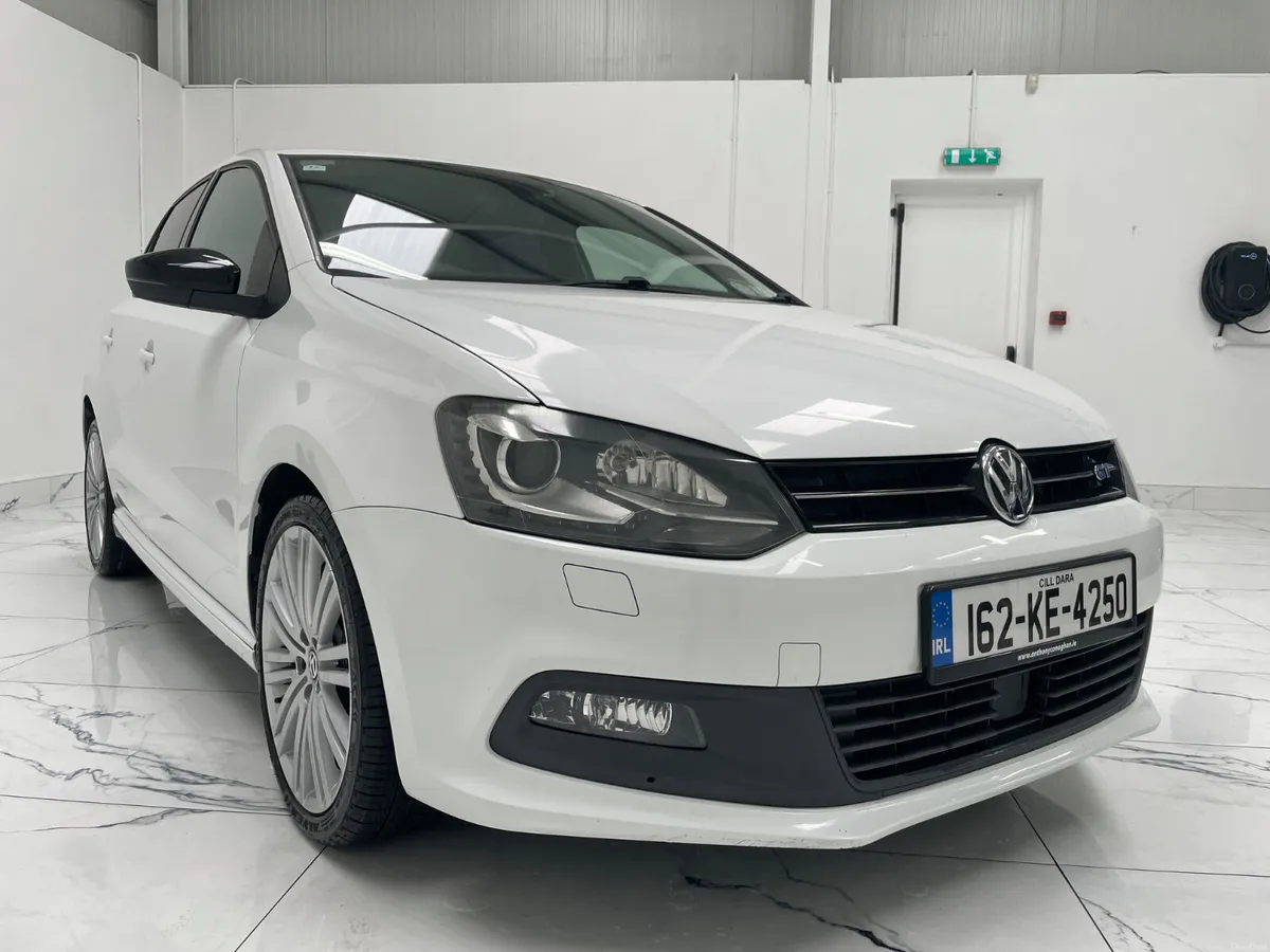 Volkswagen Polo 2016 - Image 1