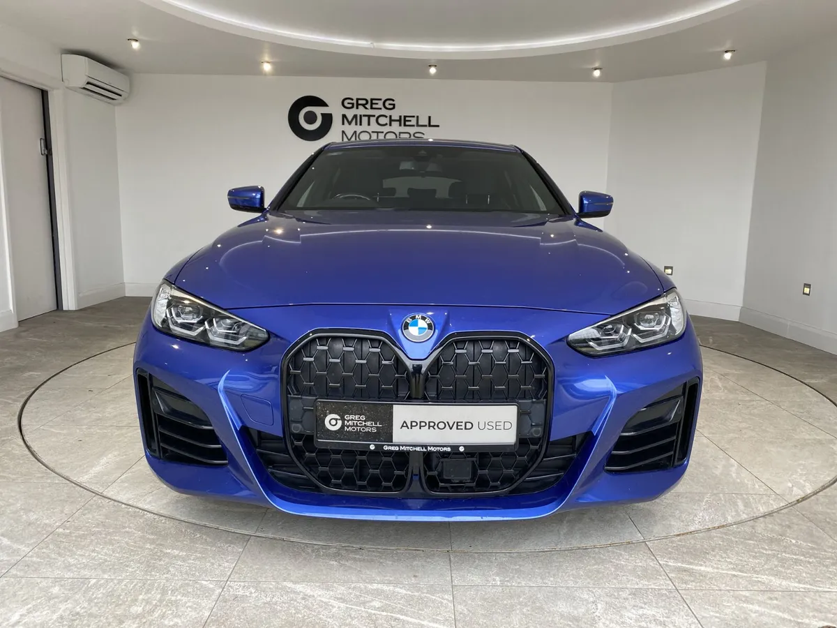 BMW 4-Series 2023 - Image 2