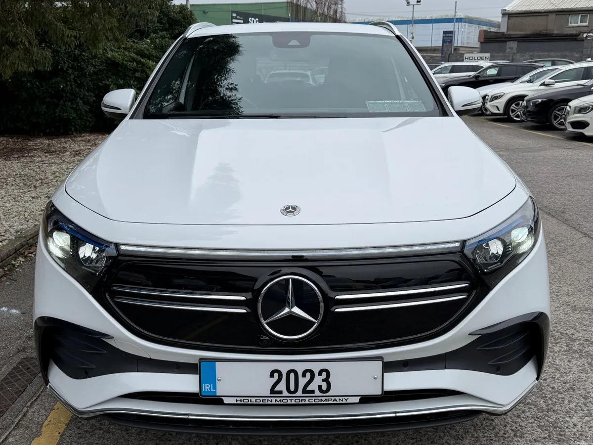 2023 Mercedes EQA 250+ AMG LINE.REAR CAMERA..2KEYS - Image 4