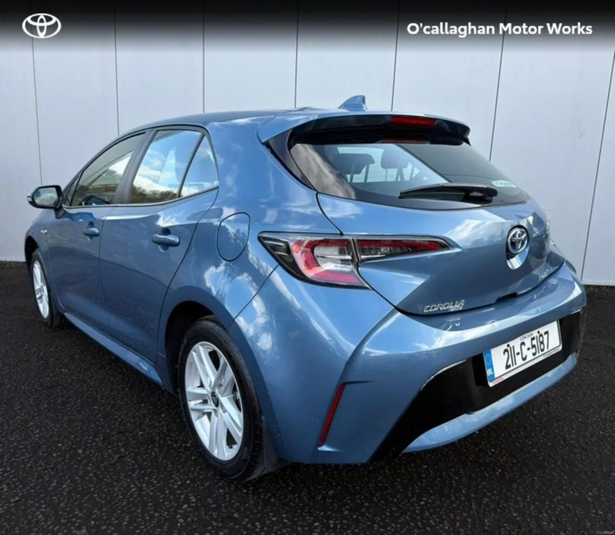 Toyota Corolla HYBRID LUNA H/B 4DR AUTO - Image 3