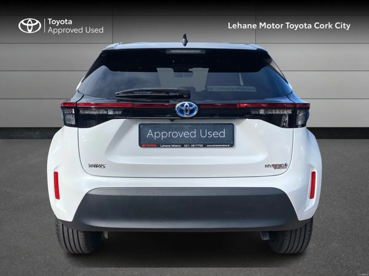 Toyota Yaris Cross YARIS CROSS LUNA SPORT - Image 4