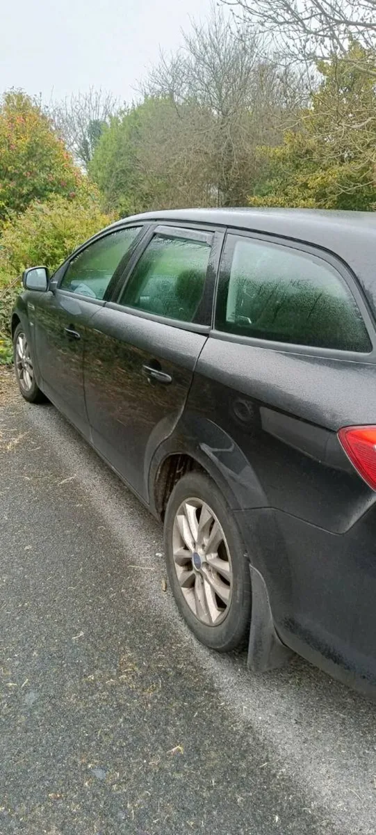 Ford Mondeo estate - Image 2