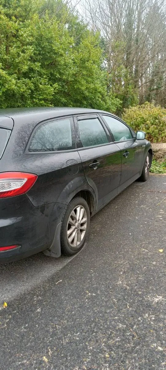 Ford Mondeo estate - Image 1