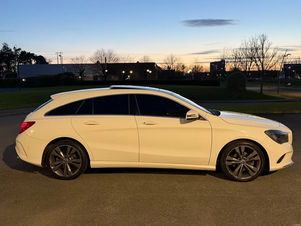 172 Mercedes CLA 220 Automatic amg nct 08/27 - Image 4