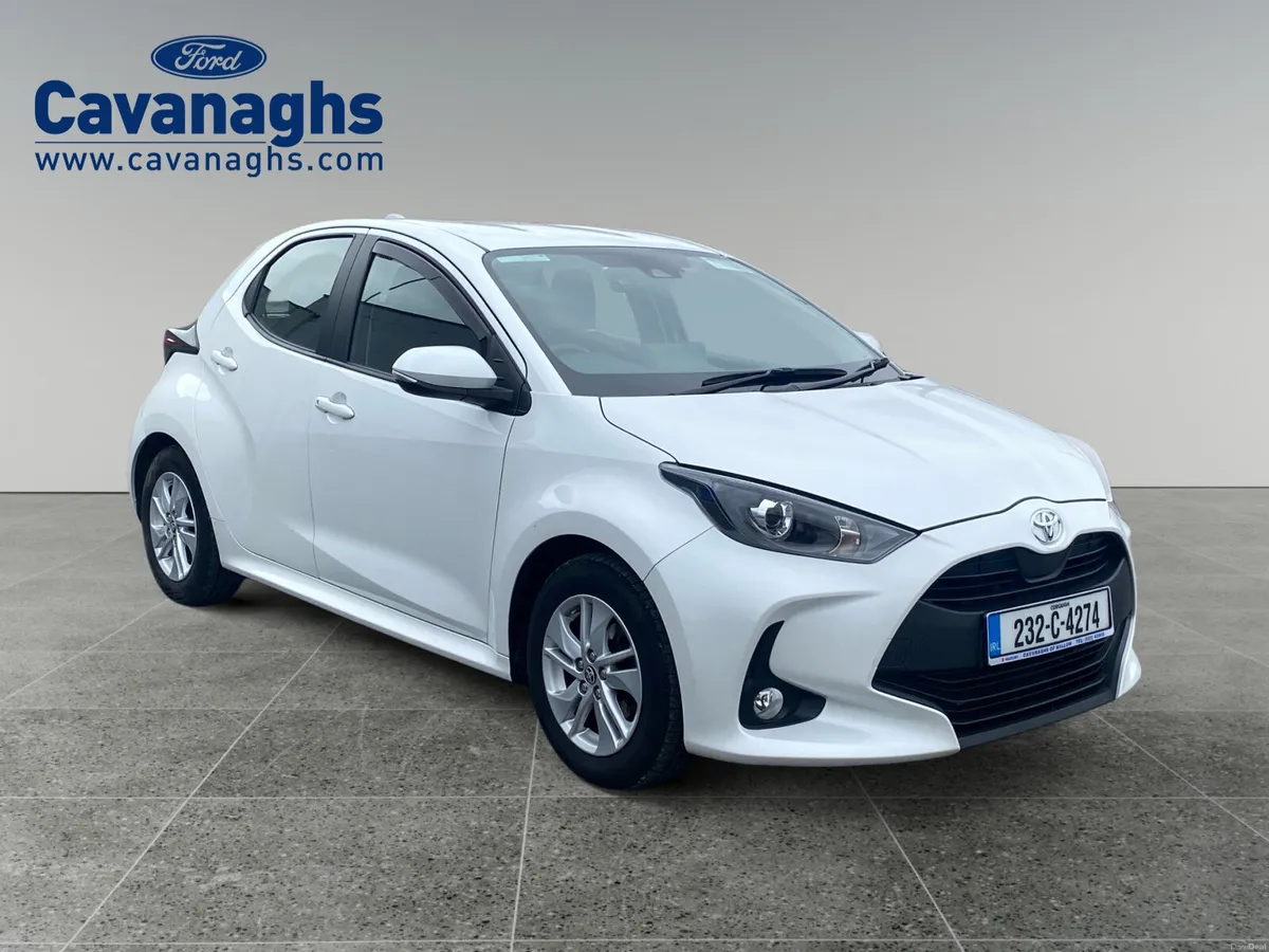 2023 Toyota Yaris Luna 1.0 5DR - Image 6