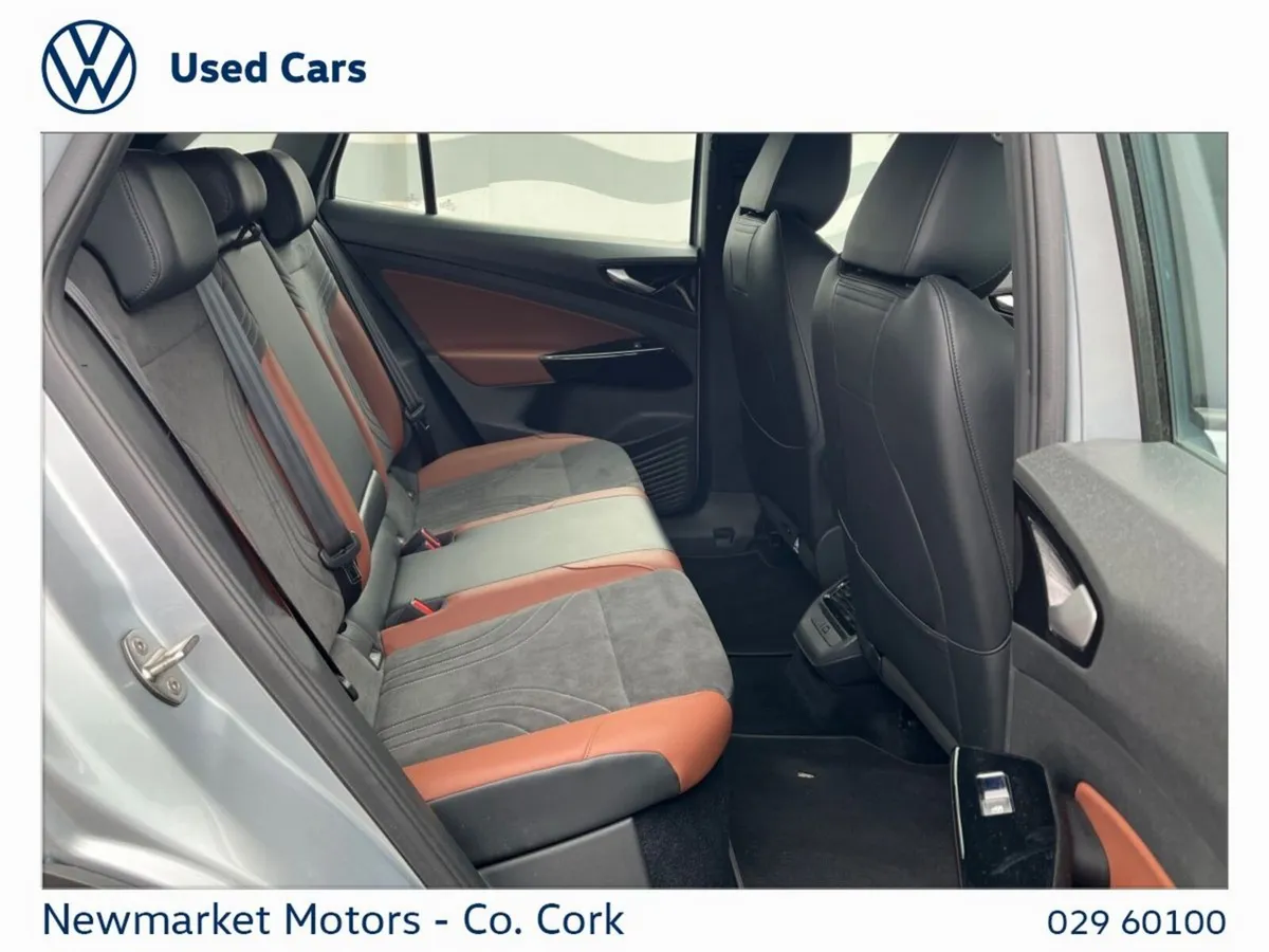 Volkswagen ID.4 LIFE PRO  77kWh 204BHP BIG BATTERY - Image 3