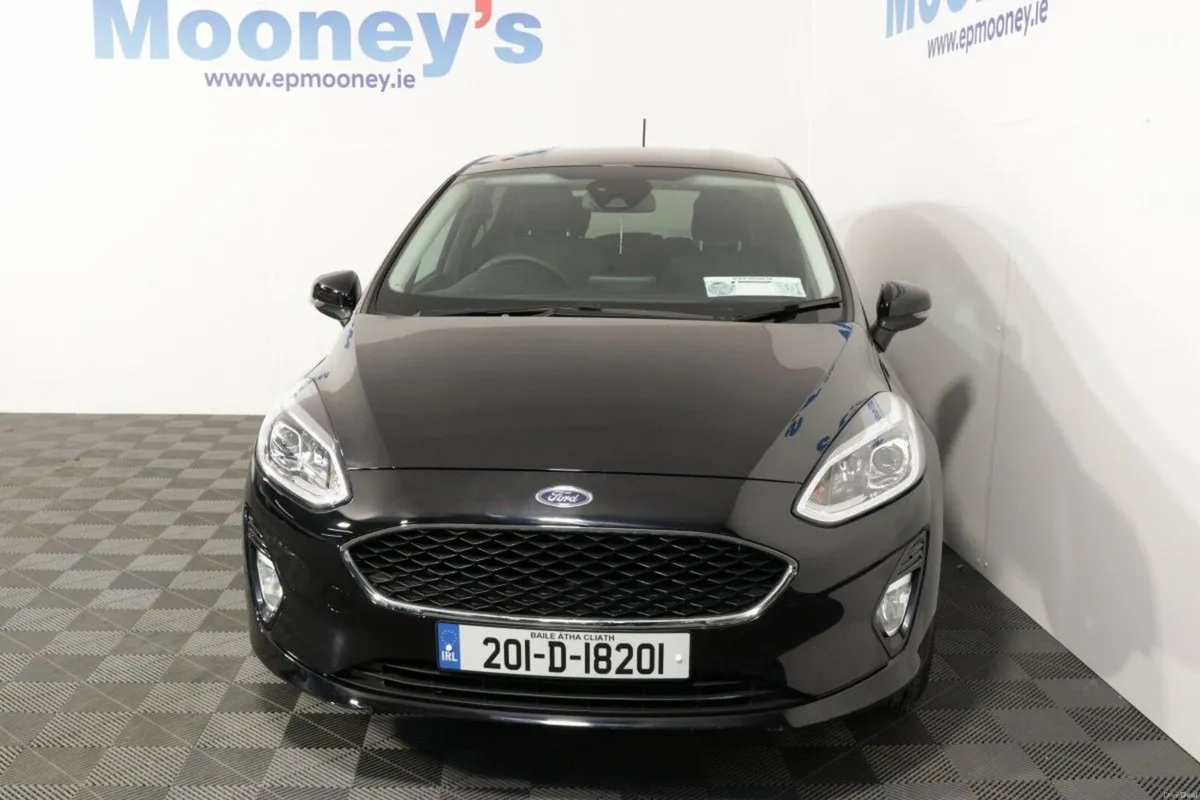 Ford Fiesta 1.1L Ti-VCT 70 PS Zetec - Image 3