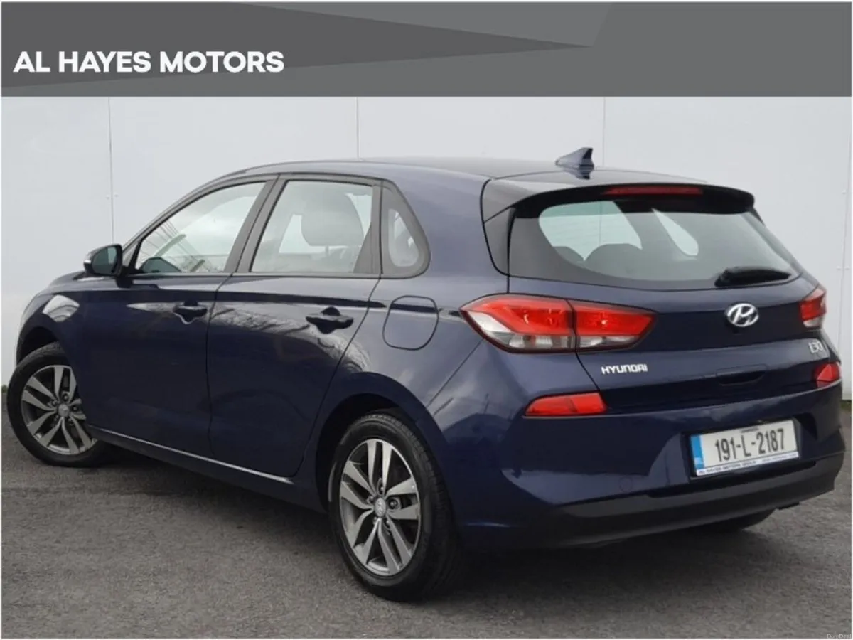 Hyundai i30 **REVERSING CAMERA**DIESEL DELUXE** - Image 3