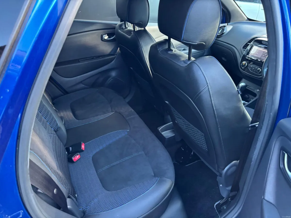 Renault Captur Renault Capture 1.2 petrol, auto, a - Image 5