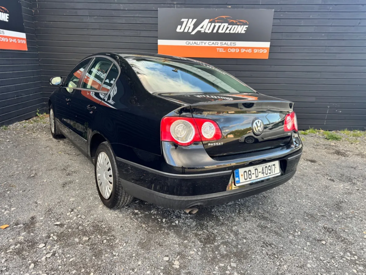 Volkswagen Passat B6 1.4 TSI 122BHP 4DR - Image 4