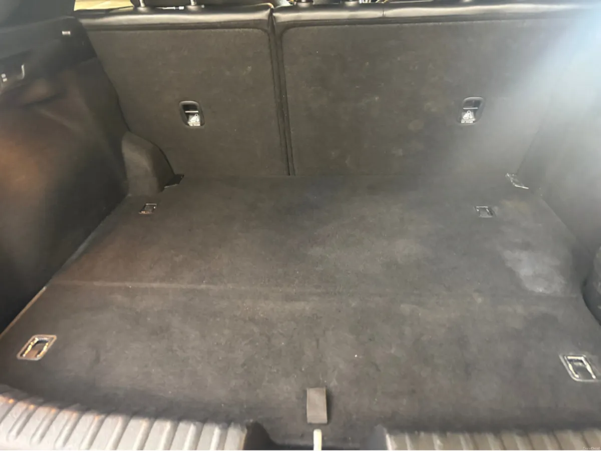 Kia XCeed PE PHEV 5DR AUTO - Image 2