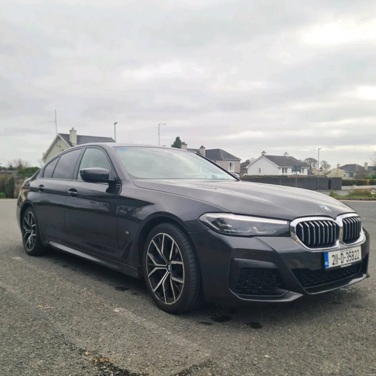 BMW 530D X DRIVE - Image 3