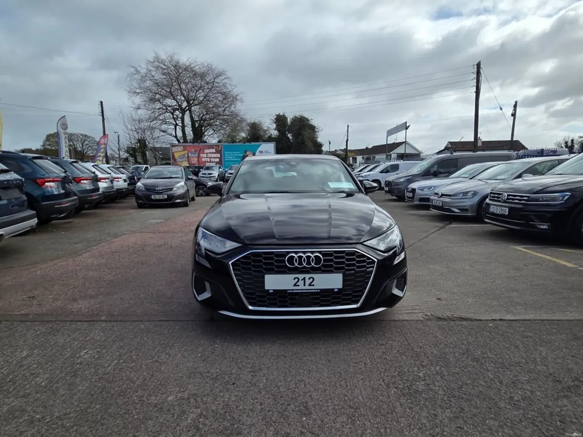 Audi A3 SPORTBACK TFSI E SPORT - Image 4