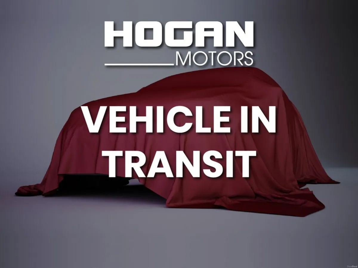 Renault Captur Signature X NAV TCE 90 5Dr H/B - Image 2