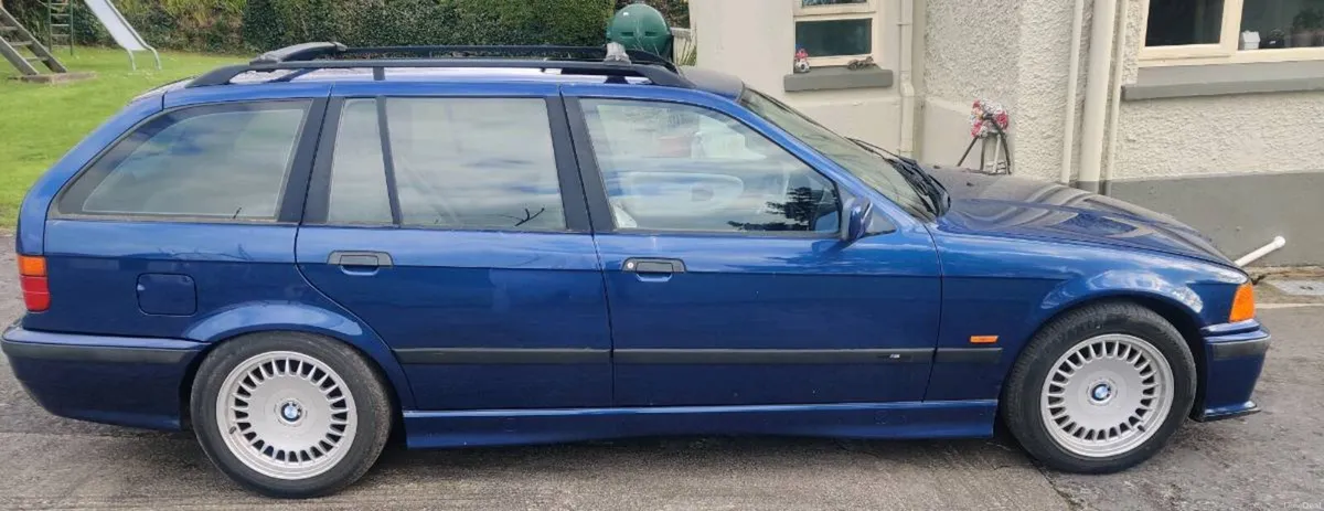 BMW E36 TOURING - Image 2