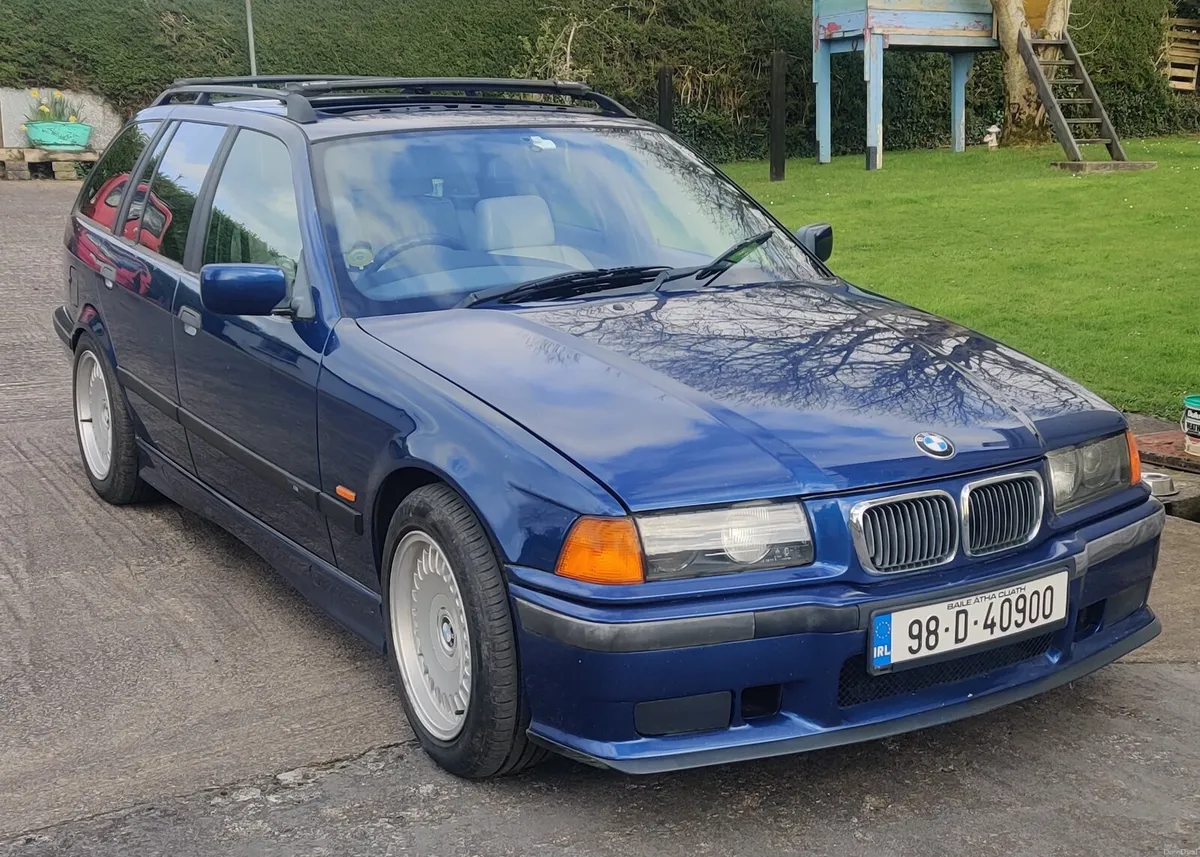 BMW E36 TOURING - Image 1