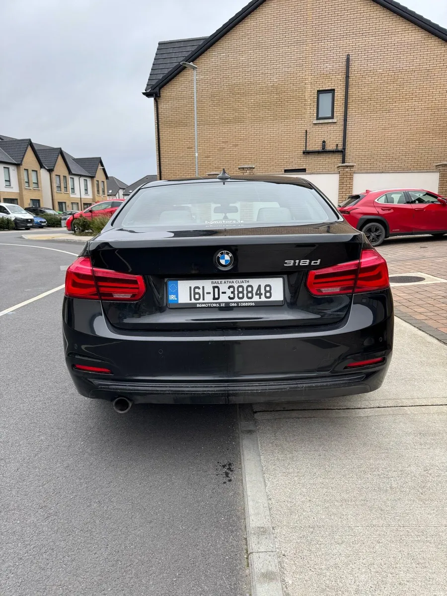 BMW 318d AUTO 2016 - Image 3