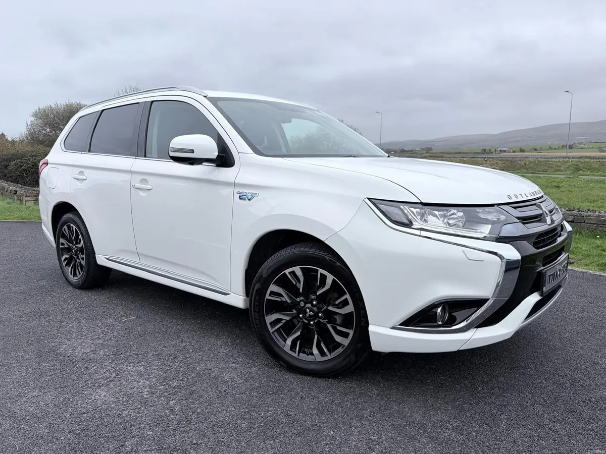 Mitsubishi Outlander PHEV | High Spec | Low Miles - Image 1