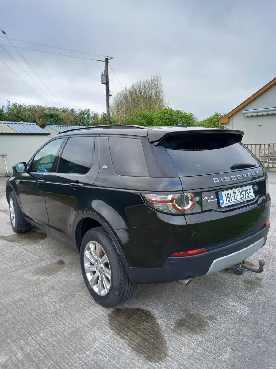 2015 Land Rover Discovery 7 Seats 2.2 Diesel - Image 4
