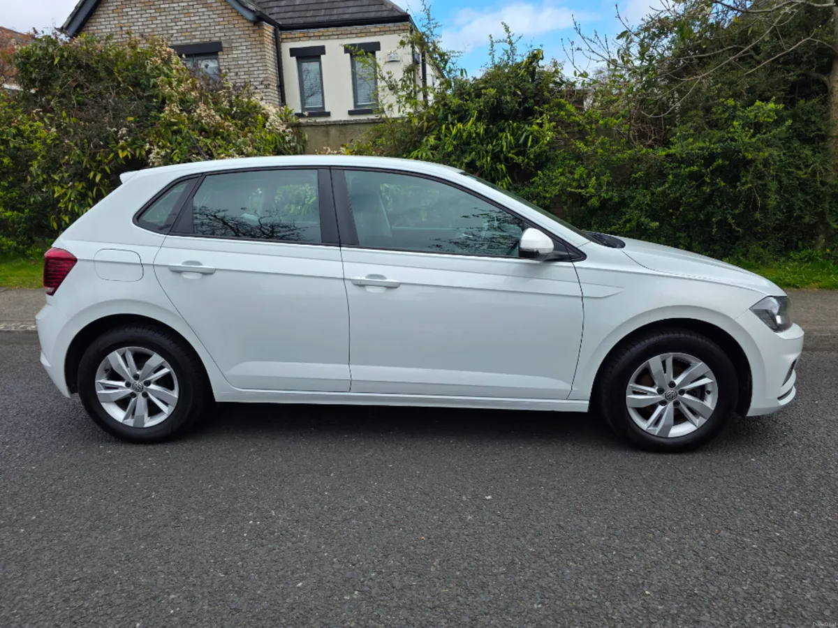 Volkswagen Polo Tline 1.0 M5F 65HP 5DR - Image 2