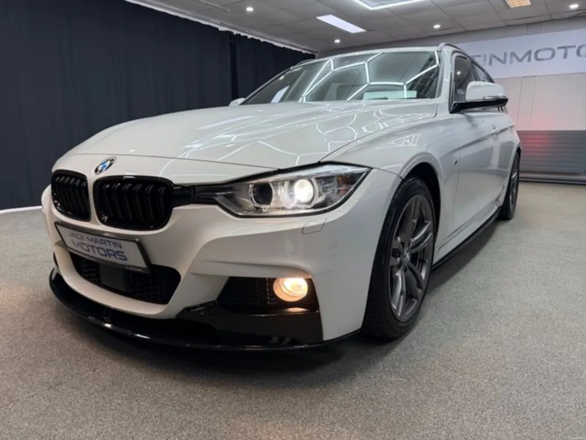 BMW 3-Series 320D TOURING **Deposit Taken** - Image 3