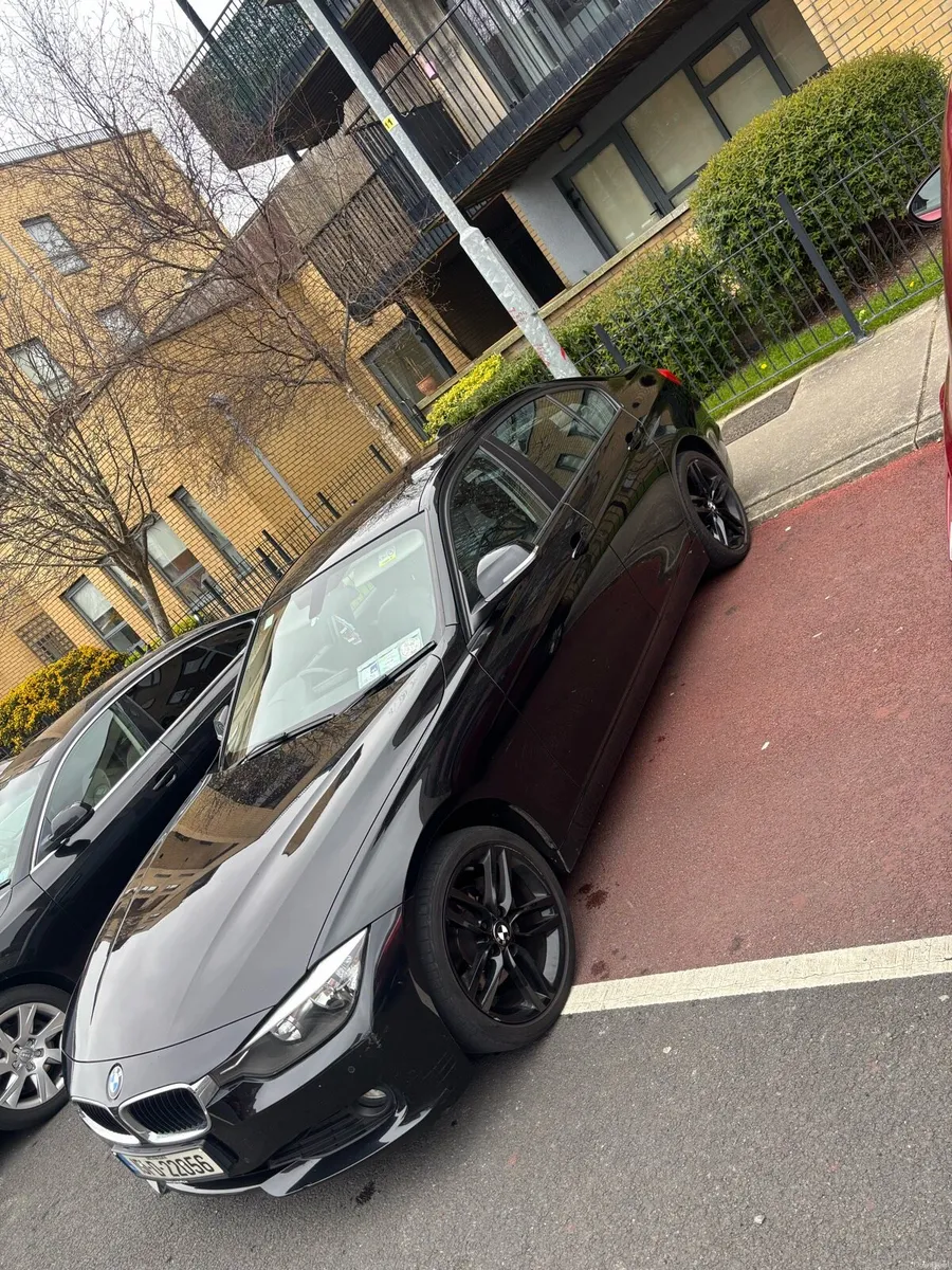 ⚫️3series Sport⚫️ - Image 4