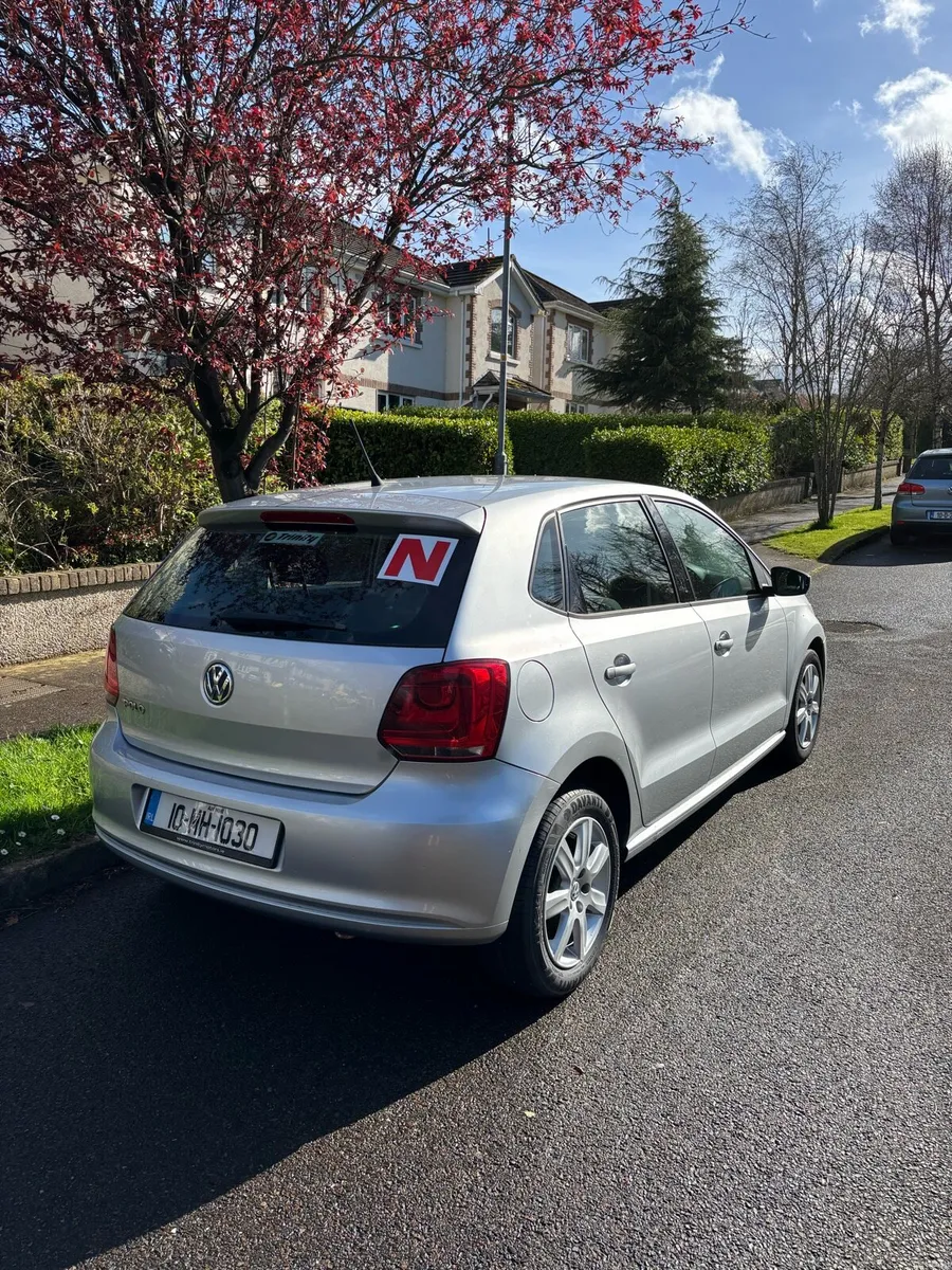 Volkswagen VW Polo 2010 1.2 petrol manual - Image 4