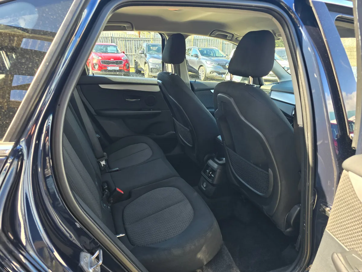 152 BMW 216d *LOW KMS*CLEAN* - Image 4