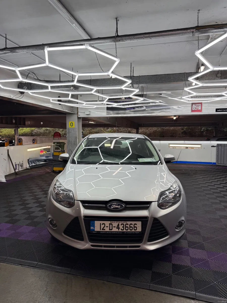 12 Ford Focus 1.6 TDCI - LOW MILEAGE - Image 3